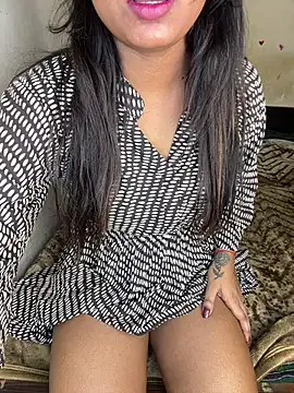 Snapshot of BABY_JANNU_ chatting on 04/25/26, 03:53 BABY JANNU online show from 04/25/26, 03:53