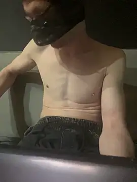 kiciakicia69 online show from 06/15/26, 02:25