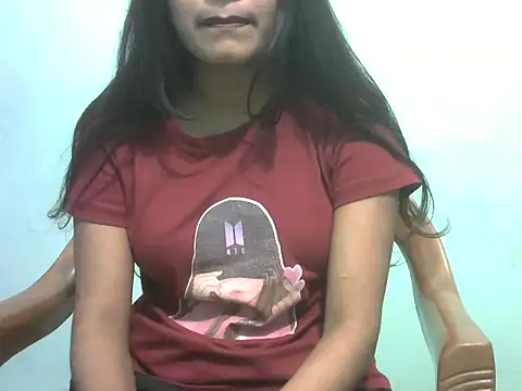 Snapshot of Lovely-Pandey chatting on 03/16/26, 06:12 Lovely-Pandey online show from 03/16/26, 06:12