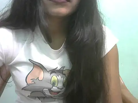 Snapshot of Lovely-Pandey chatting on 03/27/26, 05:34 Lovely-Pandey online show from 03/27/26, 05:34