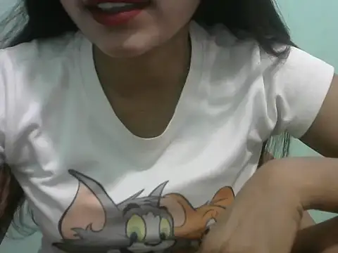 Snapshot of Lovely-Pandey chatting on 04/16/26, 01:06 Lovely-Pandey online show from 04/16/26, 01:06