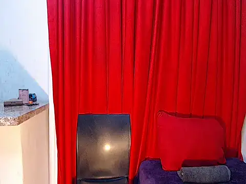 DarkDivva18 online show from 05/13/26, 08:23