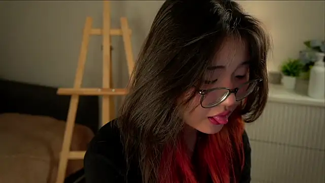 NelleMihalko online show from 03/24/26, 01:16