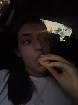 leilani X online show from 03/25/26, 10:54