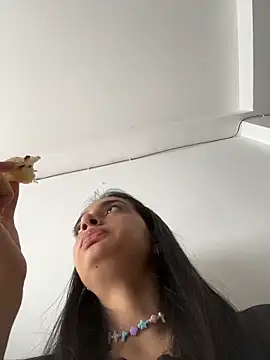 leilani X online show from 05/19/26, 01:06