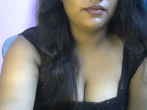 QUEEN-OF-QUEEN online show from 06/19/26, 08:12