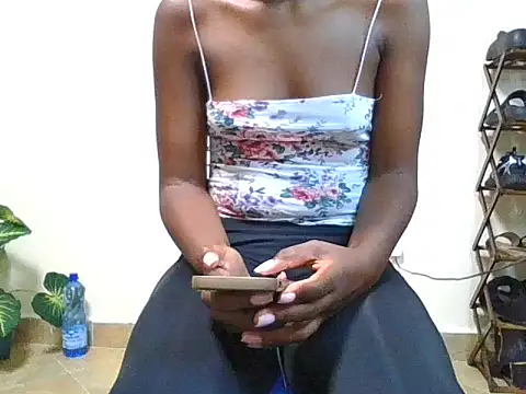 amandaammy150 online show from 04/02/26, 12:03