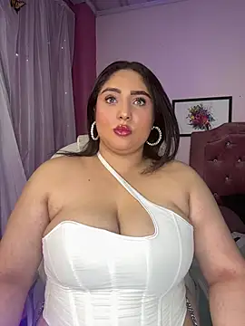 Selenee23 online show from 07/10/26, 11:24