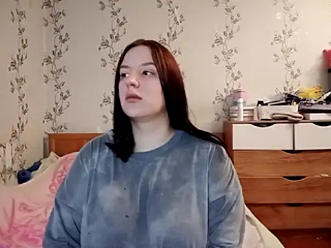 Snapshot of symmetryinvoid chatting on 04/01/26, 03:09 symmetryinvoid online show from 04/01/26, 03:09