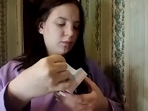 Snapshot of symmetryinvoid chatting on 04/08/26, 11:32 symmetryinvoid online show from 04/08/26, 11:32