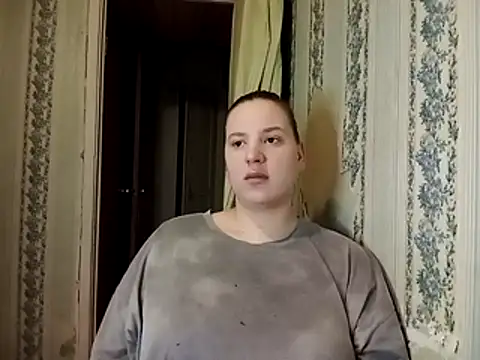 Snapshot of symmetryinvoid chatting on 04/13/26, 06:35 symmetryinvoid online show from 04/13/26, 06:35