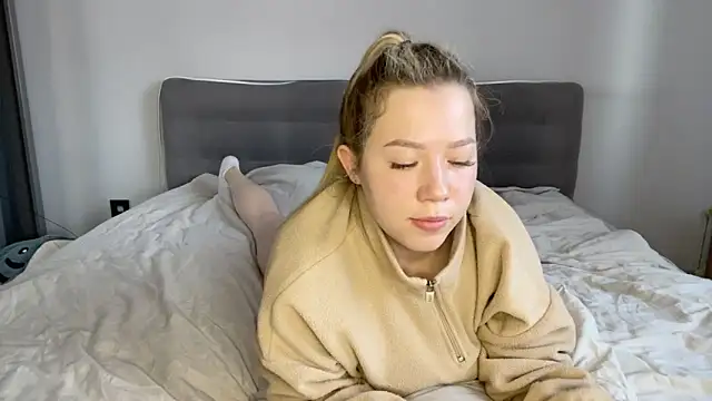 alyrasun online show from 03/13/26, 06:20