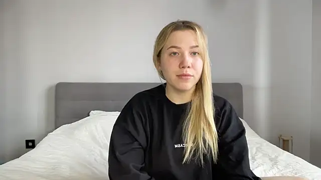 alyrasun online show from 05/15/26, 07:04