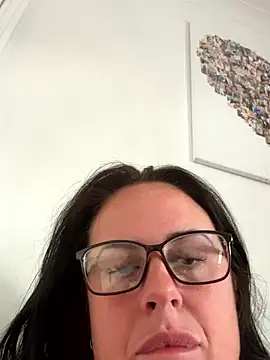 BunnyBallyX online show from 05/16/26, 04:53