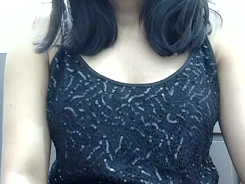 Snapshot of kAVYA_05 chatting on 04/06/26, 05:14 kAVYA 05 online show from 04/06/26, 05:14