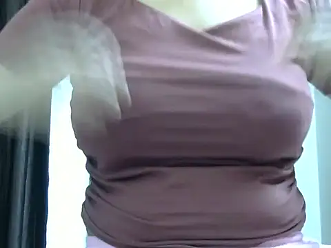 JANVI 06 online show from 05/07/26, 05:40