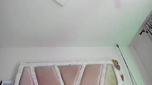 Lele 669 online show from 04/06/26, 02:29