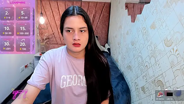 Snapshot of Zoe__Taylor__ chatting on 04/10/26, 11:48 Zoe Taylor online show from 04/10/26, 11:48