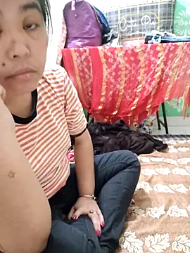 Manisha-Rai online show from 04/04/26, 01:30