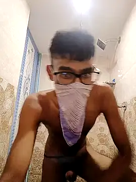 Snapshot of manikanda64 chatting on 03/21/26, 05:05 manikanda64 online show from 03/21/26, 05:05