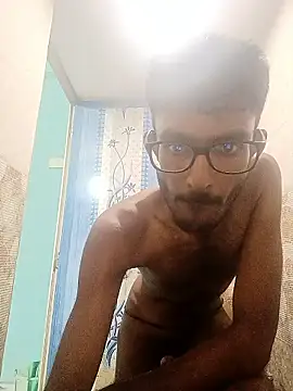 Snapshot of manikanda64 chatting on 04/11/26, 04:00 manikanda64 online show from 04/11/26, 04:00