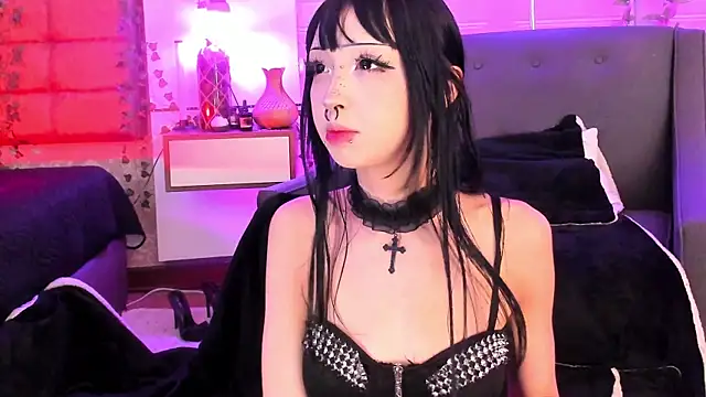 Vickmoon online show from 05/23/26, 08:02