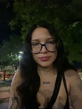 Petite Artemis online show from 04/07/26, 05:19