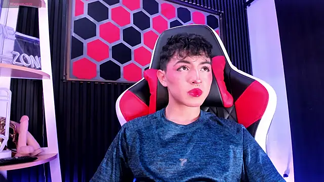 Cristopher Wild online show from 05/28/26, 08:50