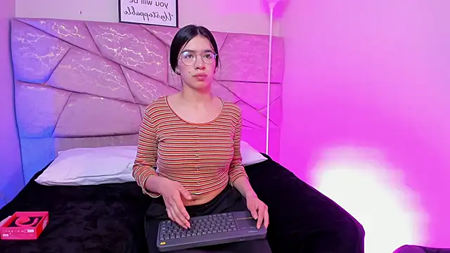 Amara Velle online show from 05/29/26, 12:58