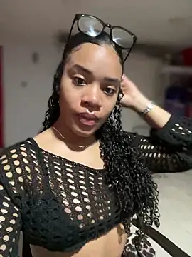 Dafnelys online show from 04/19/26, 12:33