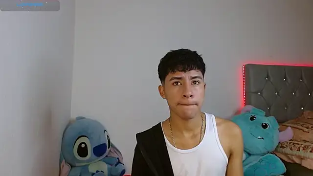 Sebas fire4 online show from 04/05/26, 06:05