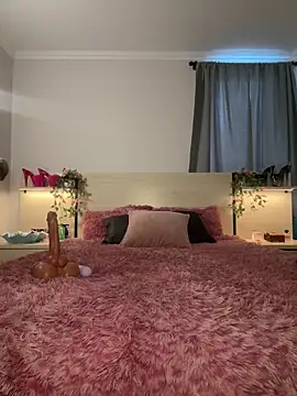 NikkiRylie online show from 05/28/26, 10:29