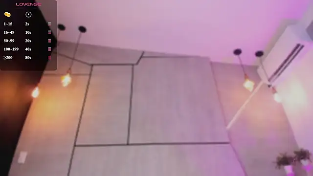 Lilyrousse  online show from 03/28/26, 07:46