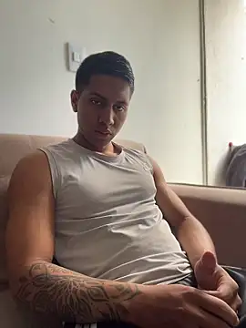 Paulcreewx online show from 04/17/26, 06:00