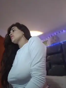 Thaliass online show from 03/19/26, 02:10