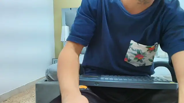 HENRY GREEN2 online show from 04/21/26, 07:17