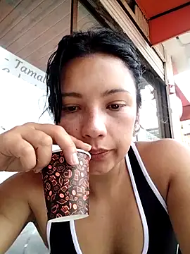 Marianaxc online show from 04/13/26, 02:33