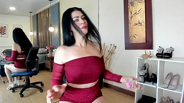 SofiiMontes online show from 06/10/26, 11:53