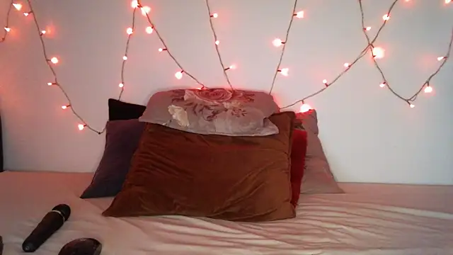 angeleclaraxh online show from 04/18/26, 07:29