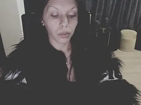 IconDomme0 online show from 03/23/26, 09:52