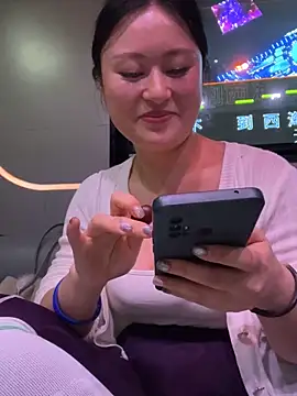 Yolanda9 online show from 04/08/26, 02:06