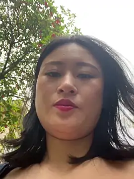 Yolanda9 online show from 04/10/26, 01:55