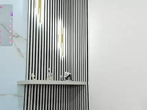 Gigi cutte  online show from 03/24/26, 12:21