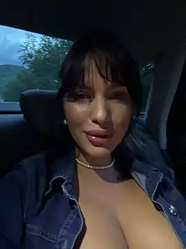 RaniaSnow online show from 07/12/26, 06:21