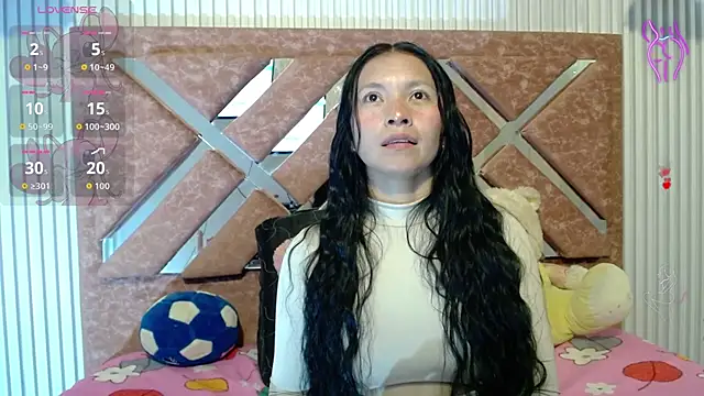 Chloe16  online show from 03/25/26, 08:04