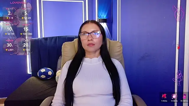 Chloe16  online show from 04/01/26, 07:44