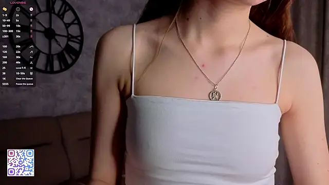 Snapshot of MissHiciano chatting on 04/13/26, 06:13 MissHiciano online show from 04/13/26, 06:13