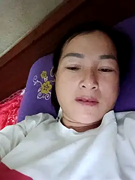 Yuhi3d online show from 04/15/26, 01:29