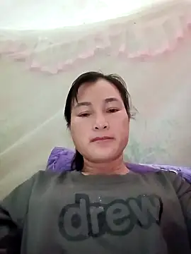 Yuhi3d online show from 05/04/26, 01:18