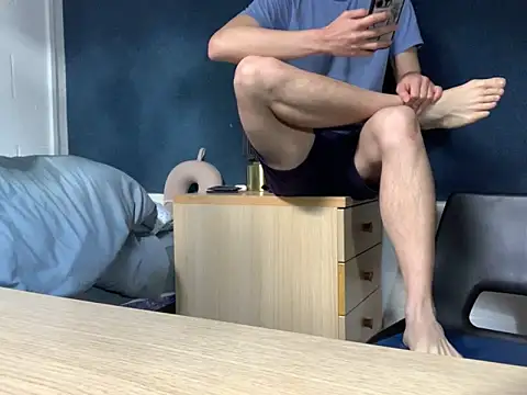 hoppyhops online show from 04/19/26, 02:27